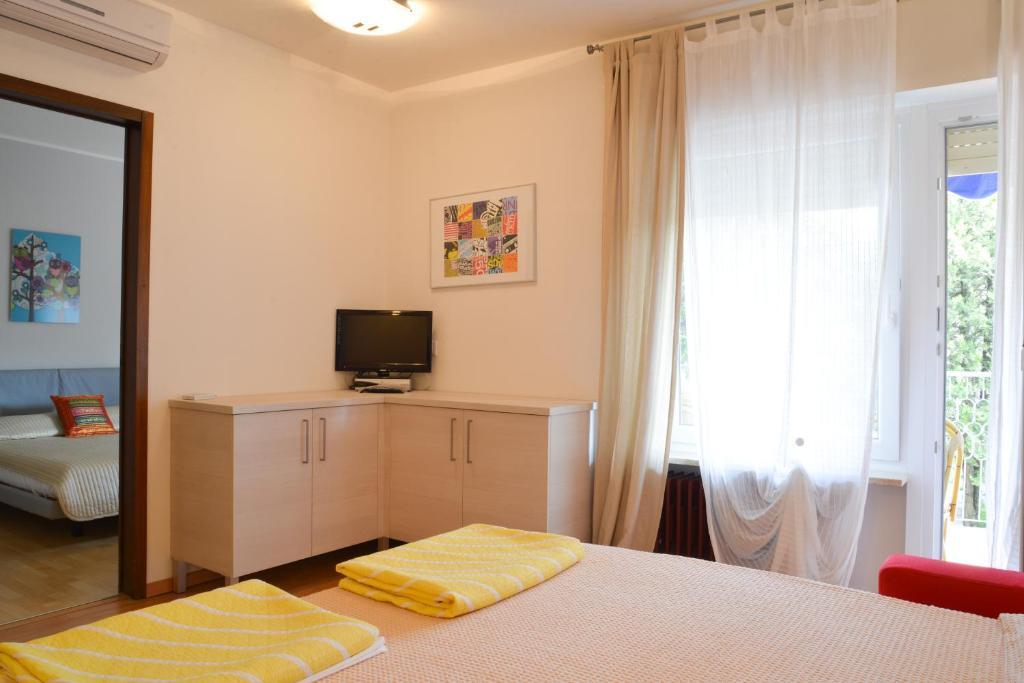 Hotel Venezia Riva del Garda Room photo
